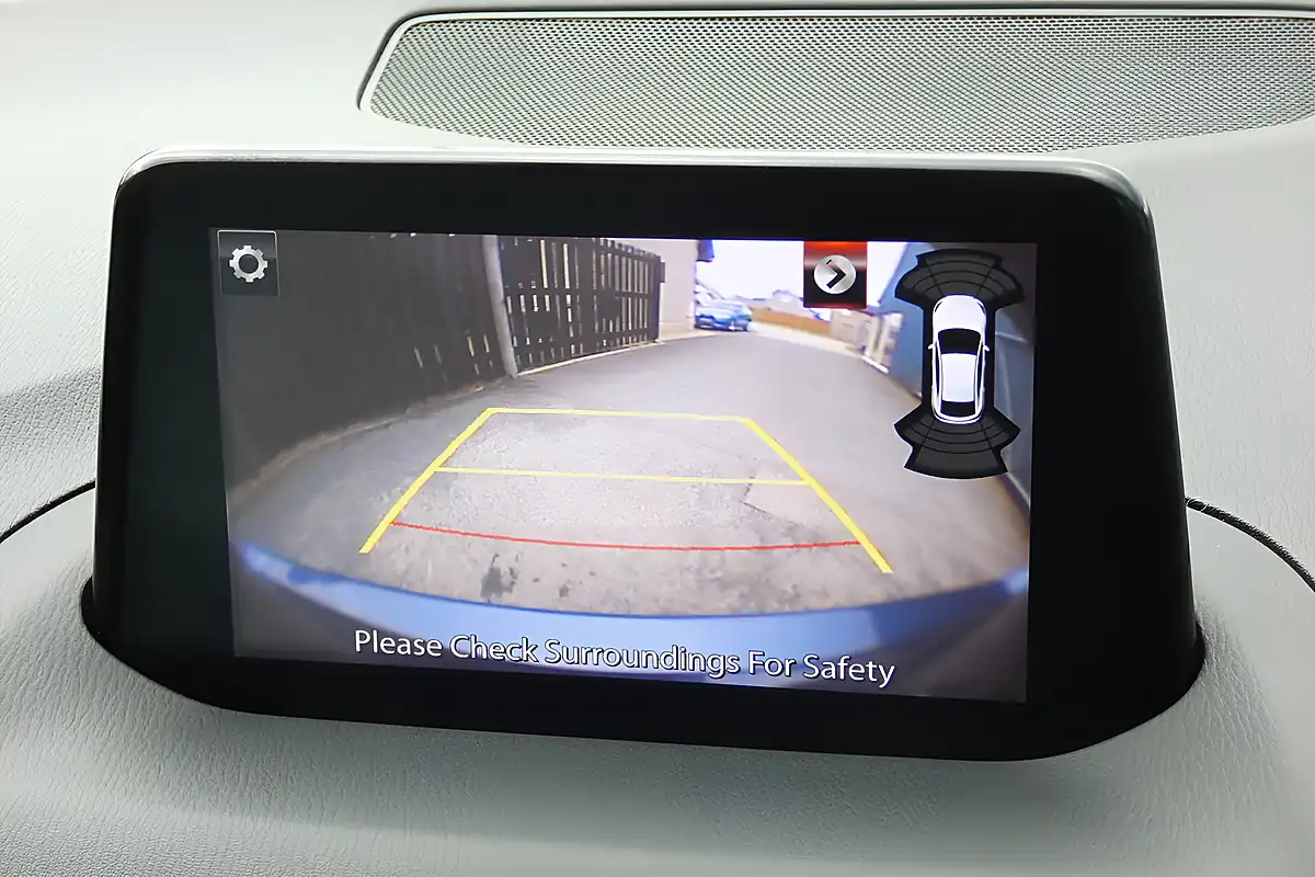 Used 2018 Mazda Mazda3 Sport Nav Blue - Interior and Exterior details 14