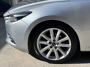 Used 2018 Mazda Mazda3 Sport Nav Silver - Interior and Exterior details 4