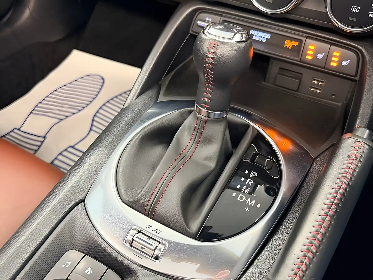 Used 2018 Mazda MX-5 Rf Sport Nav Machine Grey - Interior and Exterior details 12