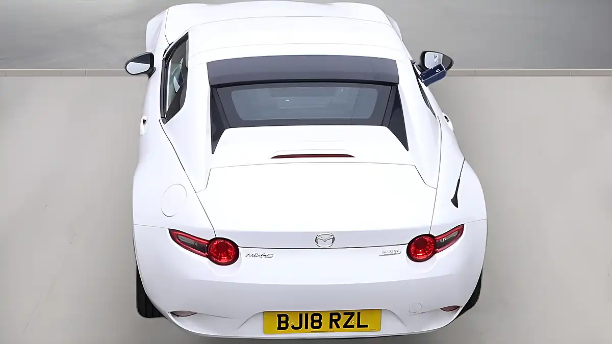 Used 2018 Mazda Mx 5 Se-L Nav White - Interior and Exterior details 15