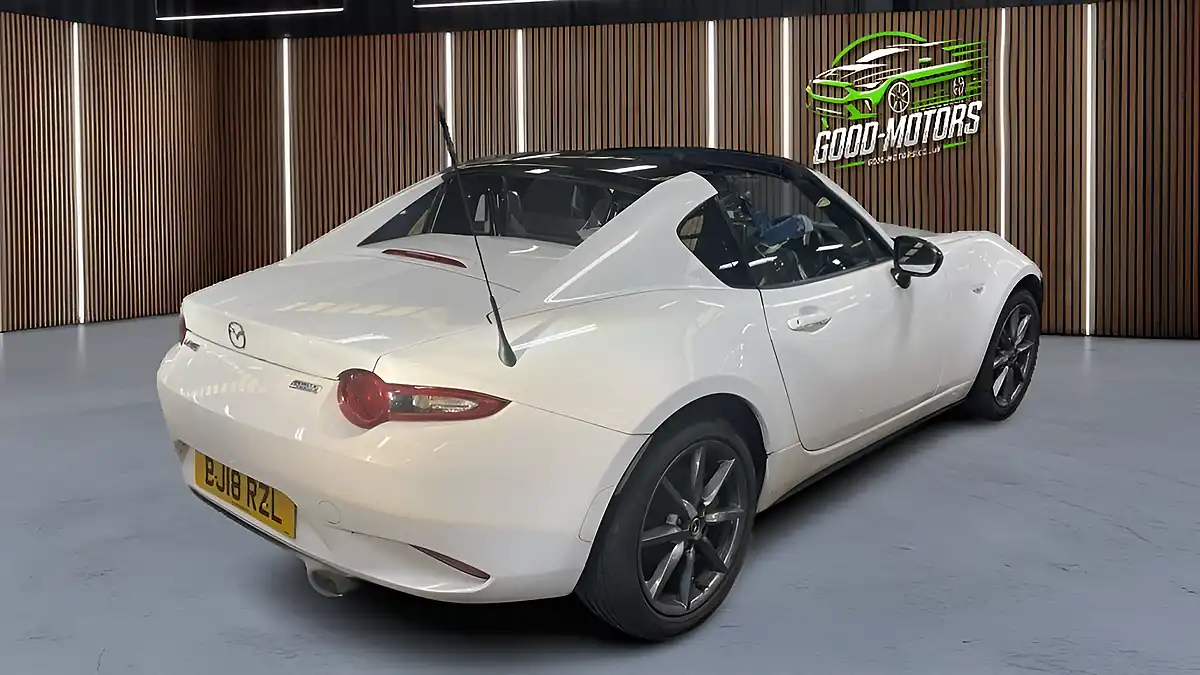Used 2018 Mazda Mx 5 Se-L Nav White - Interior and Exterior details 9