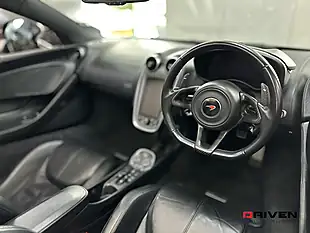 Used 2018 Mclaren 570S Spider Black - Interior and Exterior details 17