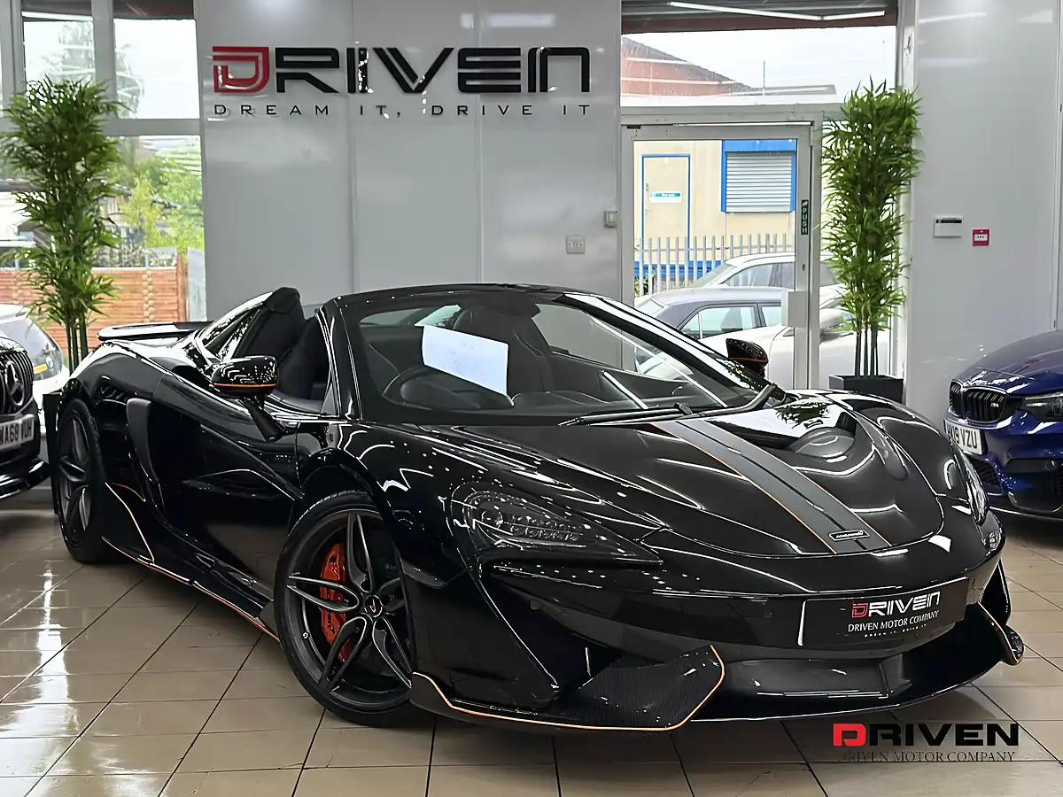 Used 2018 Mclaren 570S Spider Black - Interior and Exterior details 9
