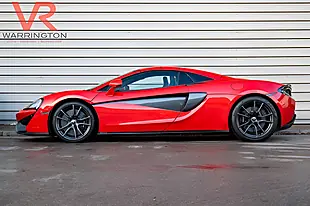 Used 2018 Mclaren 570s Spider Vermillion Red - Interior and Exterior details 10