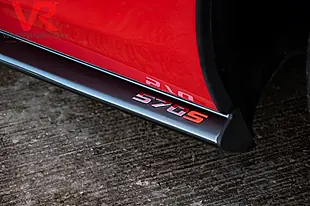 Used 2018 Mclaren 570s Spider Vermillion Red - Interior and Exterior details 20