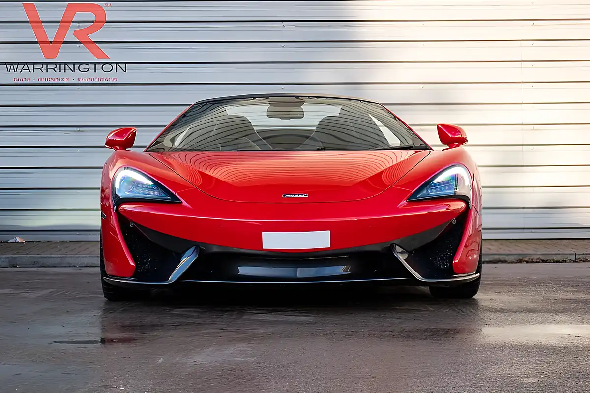 Used 2018 Mclaren 570s Spider Vermillion Red - Interior and Exterior details 4
