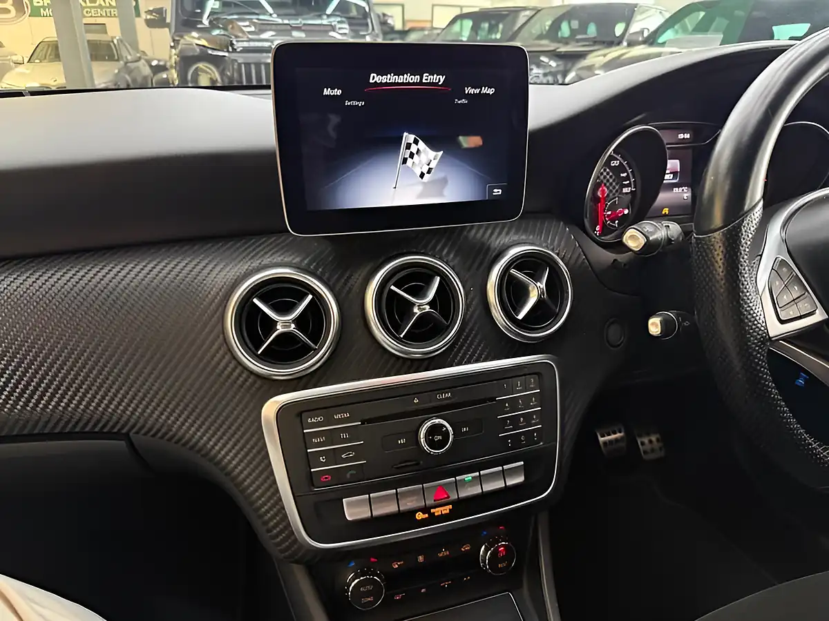 Used 2018 Mercedes-Benz a-Class AMG Line [2X Services & Sat Nav] Silver - Interior and Exterior details 19