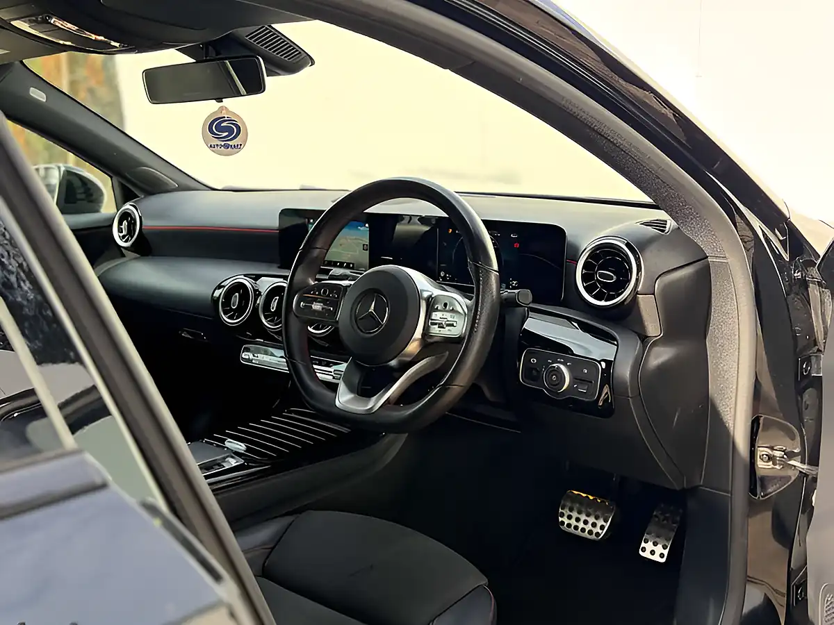 Used 2018 Mercedes-Benz a Class AMG Line Black - Interior and Exterior details 17