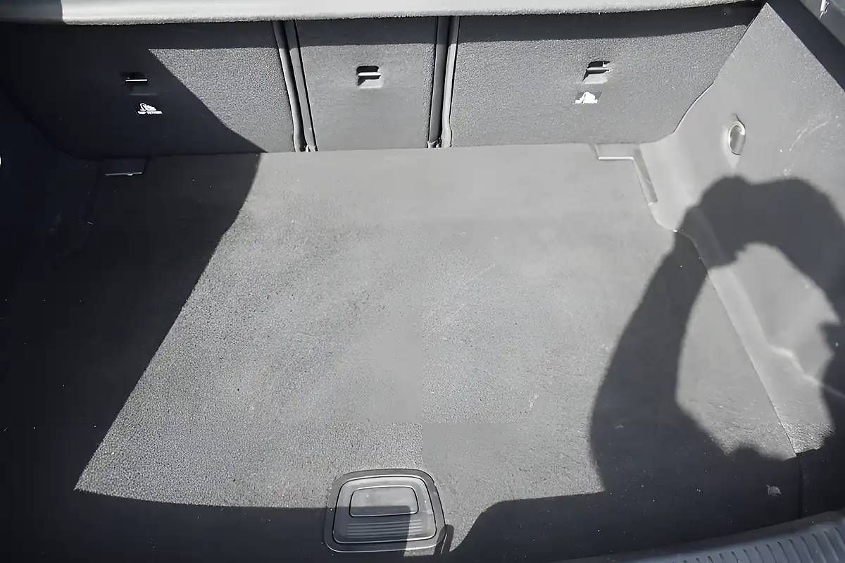 Used 2018 Mercedes-Benz a-Class AMG Line Executive Cosmos Black - Interior and Exterior details 20