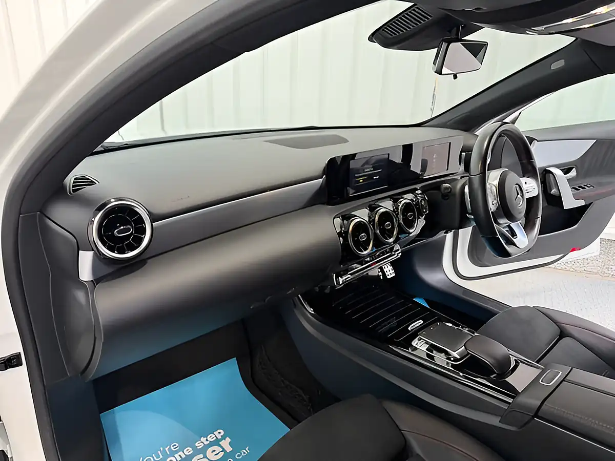 Used 2018 Mercedes-Benz a-Class AMG Line Polar White - Interior and Exterior details 9