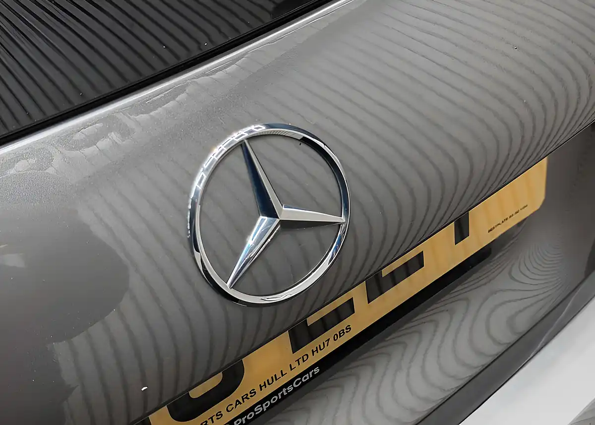Used 2018 Mercedes-Benz a Class AMG Line (premium) Grey - Interior and Exterior details 17