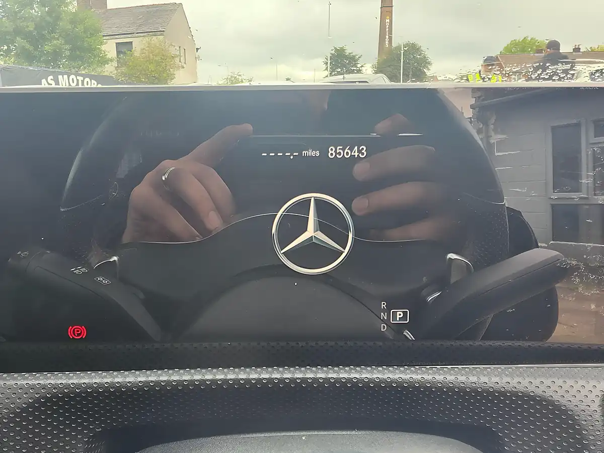 Used 2018 Mercedes-Benz a Class AMG Line Premium Plus White - Interior and Exterior details 10