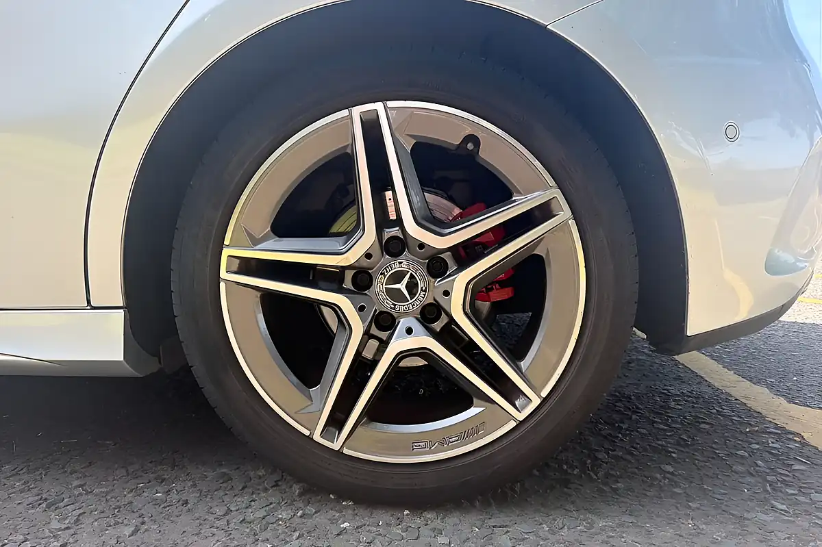 Used 2018 Mercedes-Benz a Class AMG Line (premium) Silver - Interior and Exterior details 18