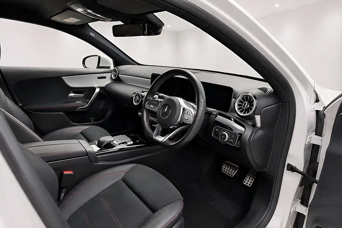 Used 2018 Mercedes-Benz a Class AMG Line (premium) White - Interior and Exterior details 7