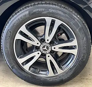 Used 2018 Mercedes-Benz a-Class Se Black - Interior and Exterior details 10