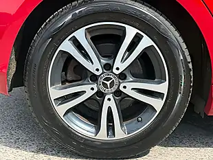 Used 2018 Mercedes-Benz a-Class Se Executive Jupiter Red - Interior and Exterior details 17