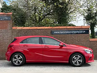 Used 2018 Mercedes-Benz a-Class Se Executive Jupiter Red - Interior and Exterior details 3