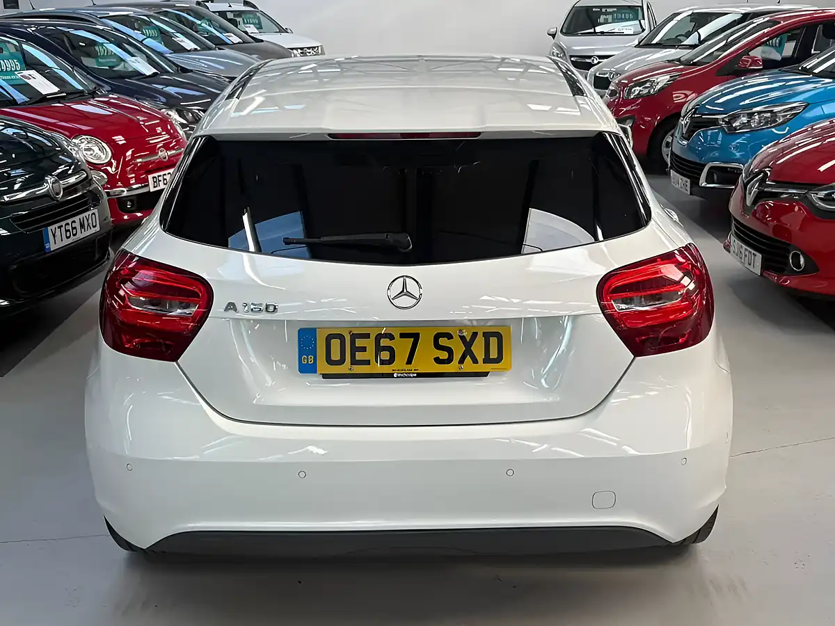 Used 2018 Mercedes-Benz a Class Se (executive) White - Interior and Exterior details 12