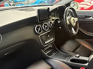 Used 2018 Mercedes-Benz a Class Se (executive) White - Interior and Exterior details 14