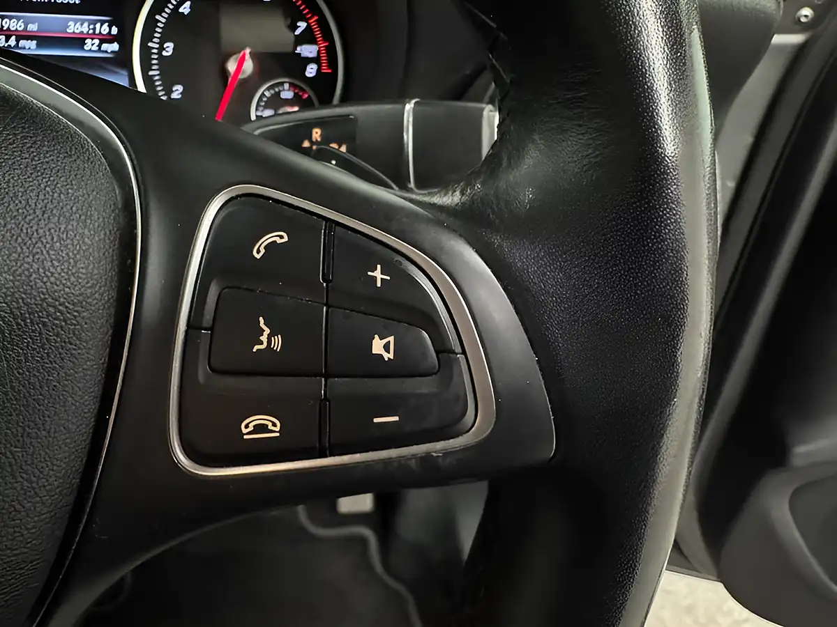 Used 2018 Mercedes-Benz a Class Se Grey - Interior and Exterior details 12