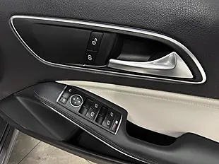 Used 2018 Mercedes-Benz a Class Se Grey - Interior and Exterior details 14