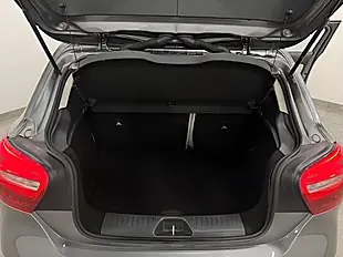Used 2018 Mercedes-Benz a Class Se Grey - Interior and Exterior details 17