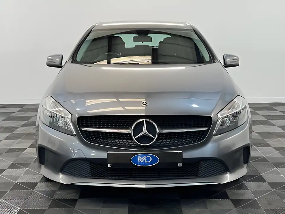 Used 2018 Mercedes-Benz a Class Se Grey - Interior and Exterior details 10