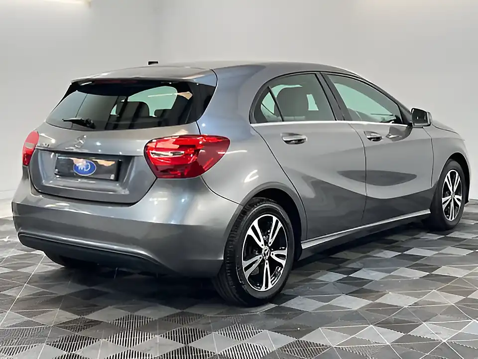 Used 2018 Mercedes-Benz a Class Se Grey - Interior and Exterior details 3