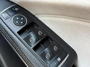 Used 2018 Mercedes-Benz a Class Se Red - Interior and Exterior details 18