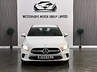 Used 2018 Mercedes-Benz a Class Se White - Interior and Exterior details 10