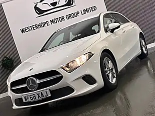 Used 2018 Mercedes-Benz a Class Se White - Interior and Exterior details 8