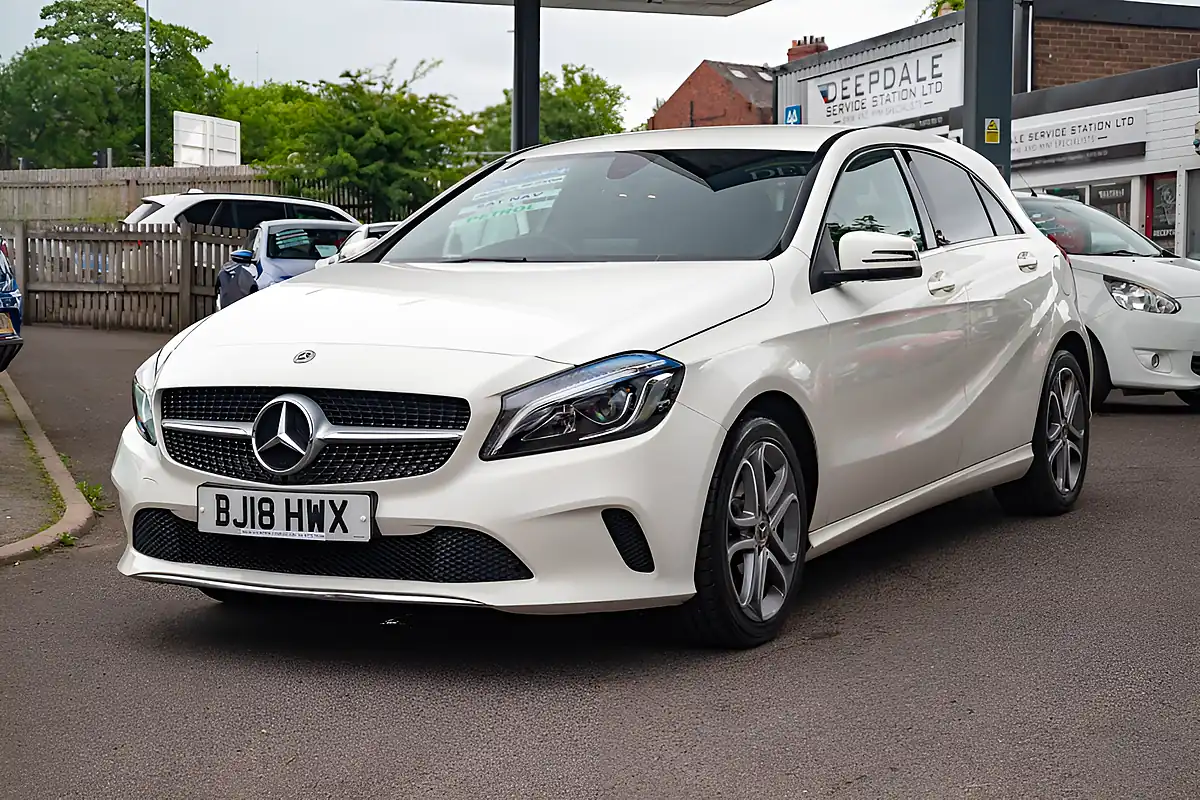Used 2018 Mercedes-Benz a-Class Sport Edition Calcite White - Interior and Exterior details 3