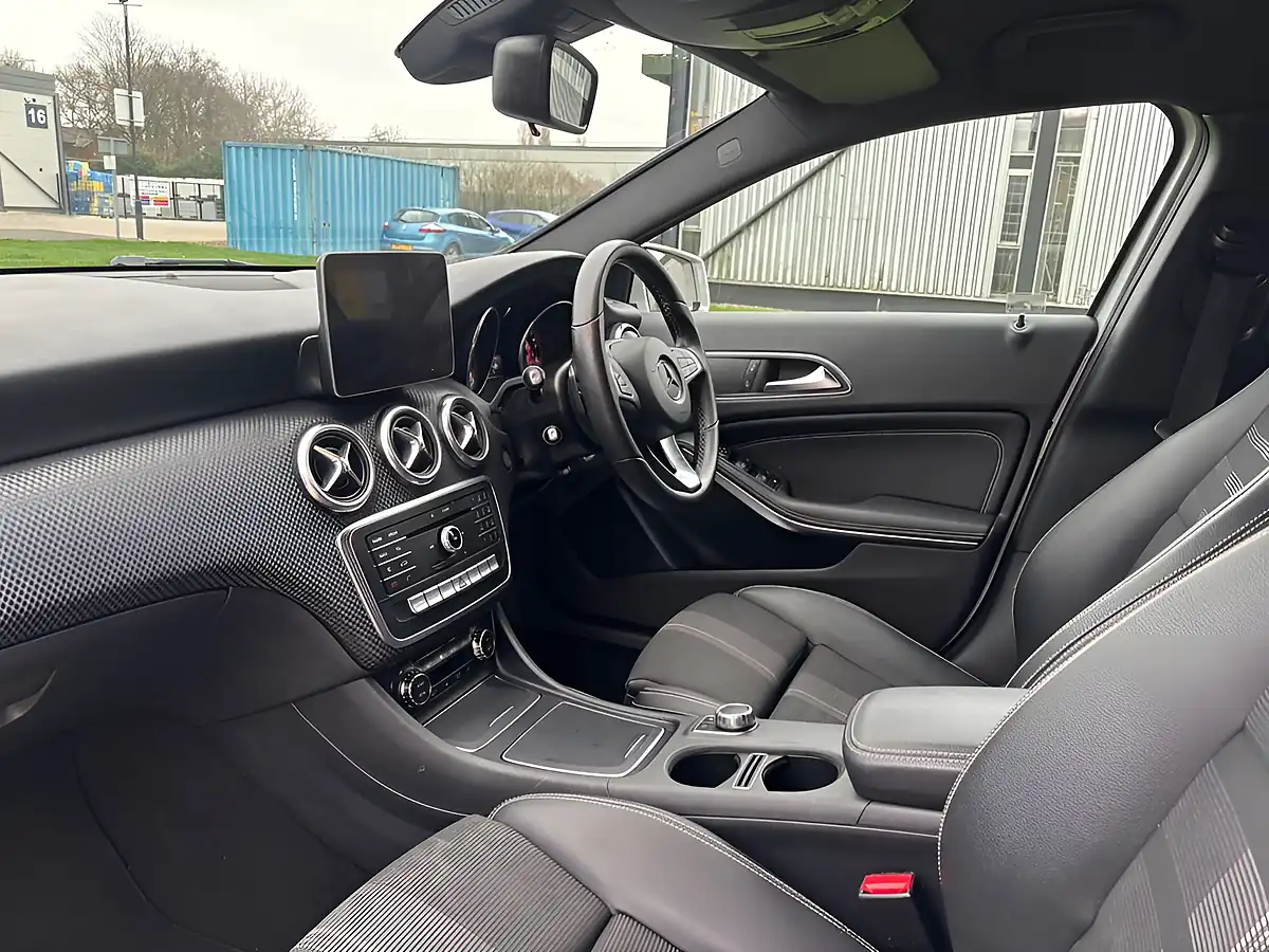 Used 2018 Mercedes-Benz a Class Sport Edition Silver - Interior and Exterior details 7