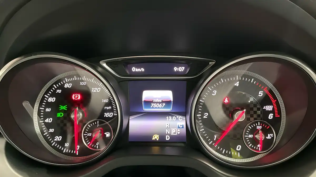 Used 2018 Mercedes-Benz a Class Sport Edition White - Interior and Exterior details 9
