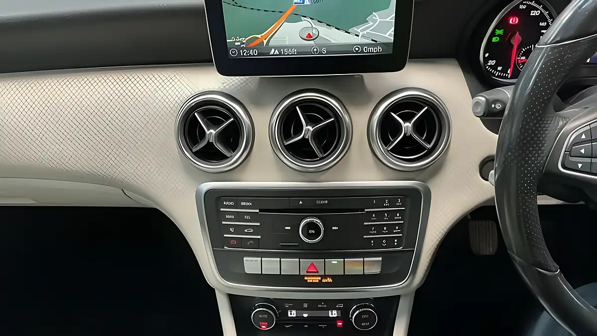 Used 2018 Mercedes-Benz a Class Sport Executive Black - Interior and Exterior details 10