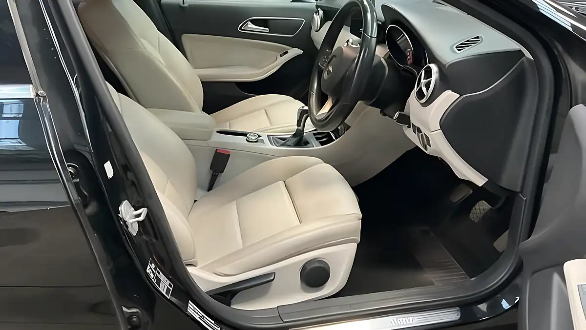 Used 2018 Mercedes-Benz a Class Sport Executive Black - Interior and Exterior details 8