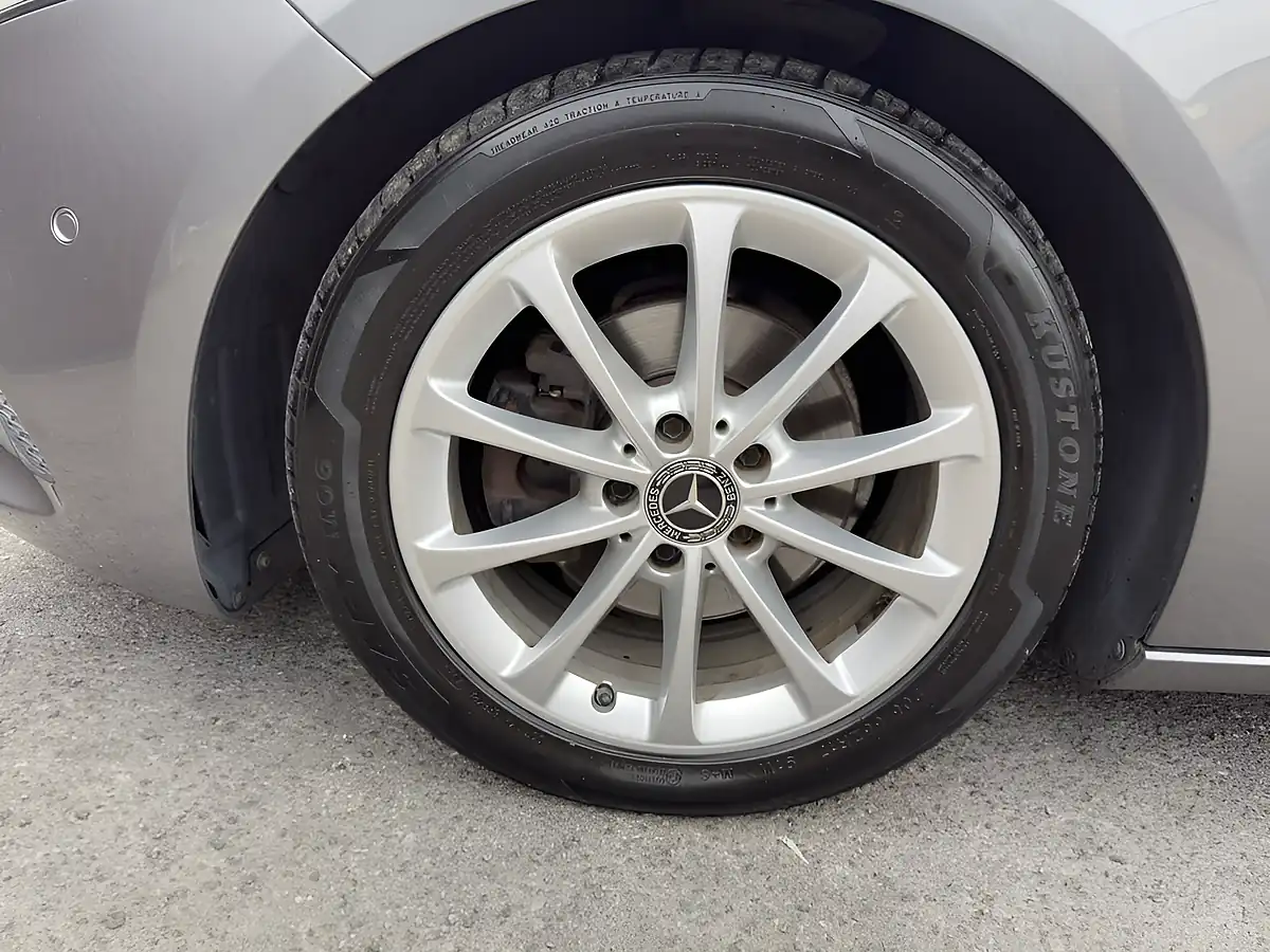 Used 2018 Mercedes-Benz a-Class Sport (executive) Grey - Interior and Exterior details 15