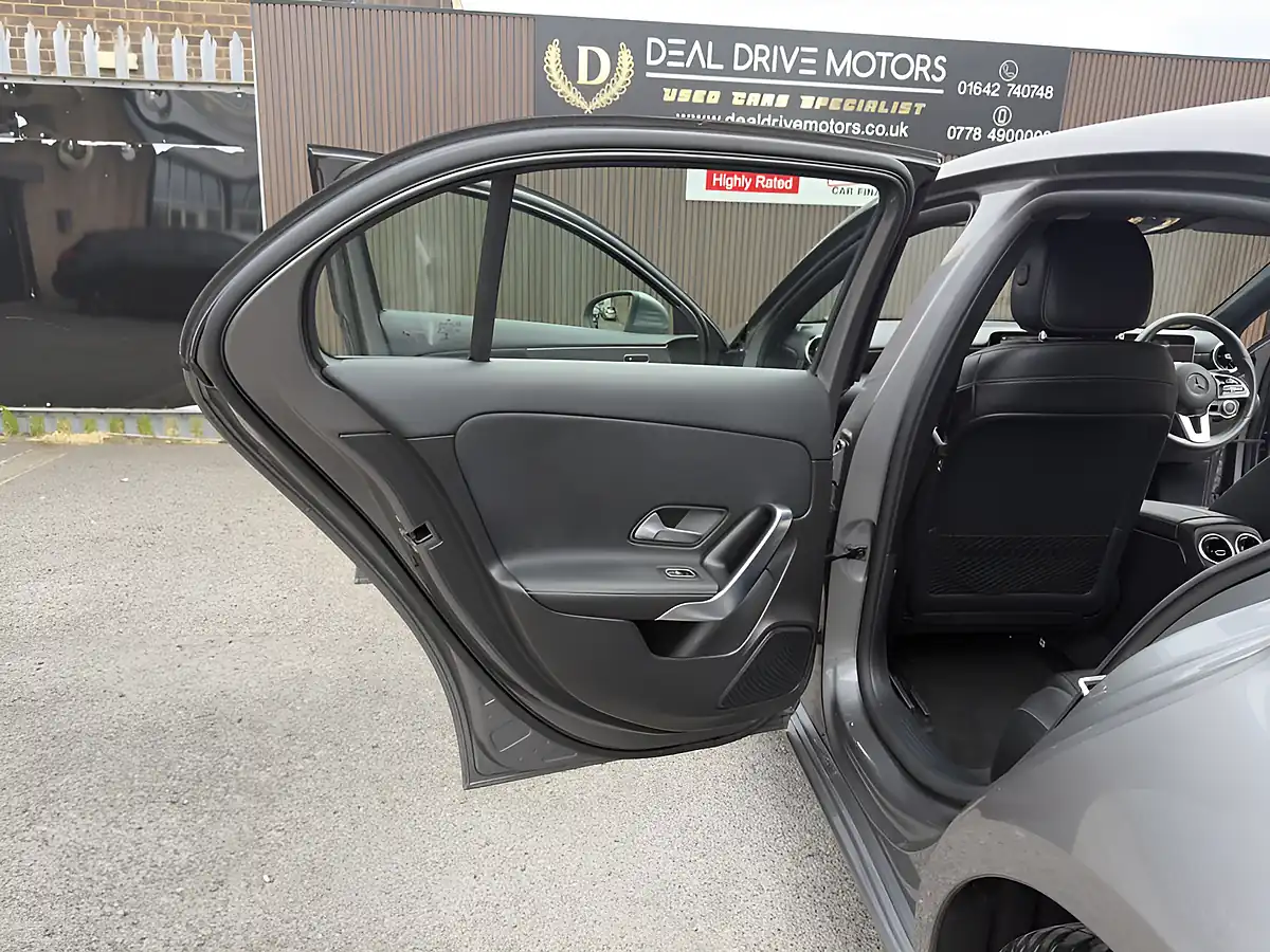 Used 2018 Mercedes-Benz a-Class Sport (executive) Grey - Interior and Exterior details 20