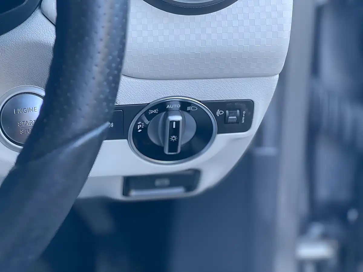 Used 2018 Mercedes-Benz a-Class Sport Executive Grey - Interior and Exterior details 13