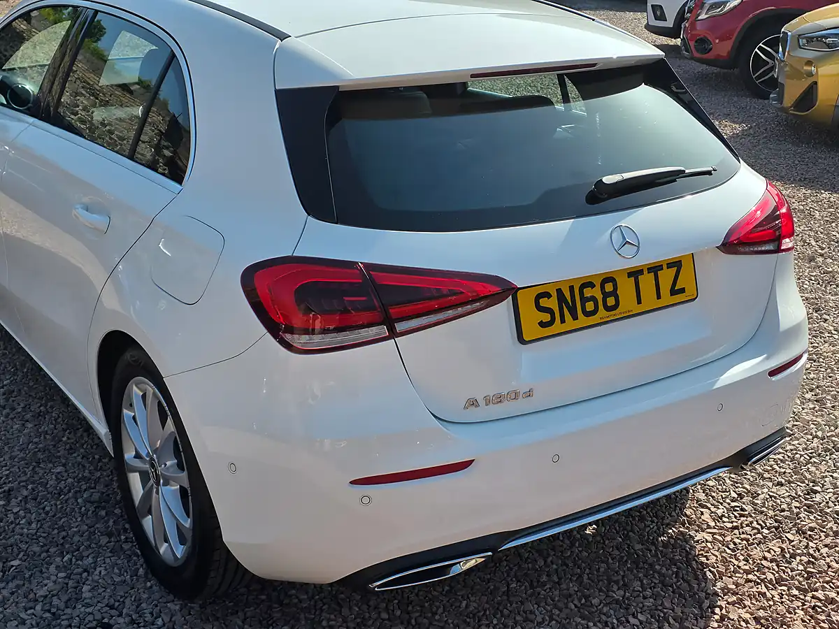Used 2018 Mercedes-Benz a Class Sport (executive) Polar White - Interior and Exterior details 16