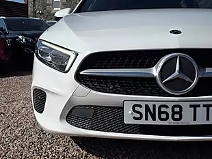 Used 2018 Mercedes-Benz a Class Sport (executive) Polar White - Interior and Exterior details 4