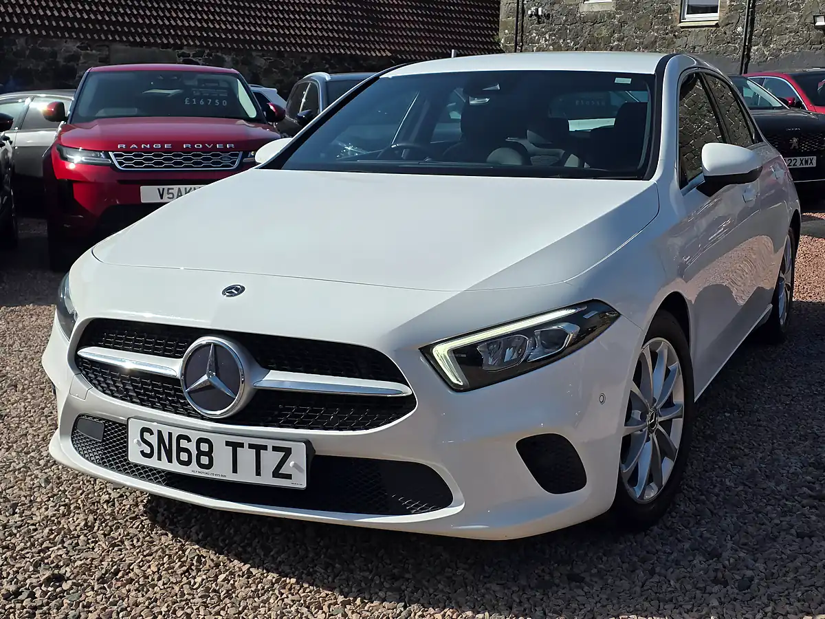Used 2018 Mercedes-Benz a Class Sport (executive) Polar White - Interior and Exterior details 5