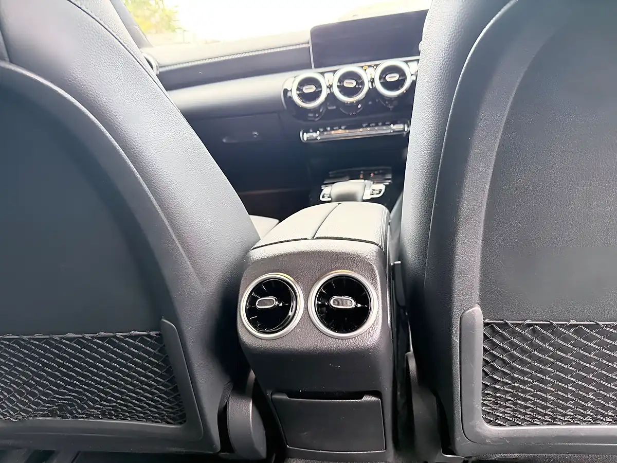 Used 2018 Mercedes-Benz a Class Sport (executive) Silver - Interior and Exterior details 13