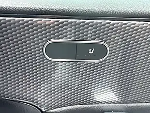 Used 2018 Mercedes-Benz a Class Sport (executive) Silver - Interior and Exterior details 17