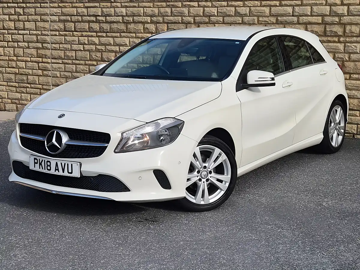 Used 2018 Mercedes-Benz a Class Sport (executive) White - Interior and Exterior details 3