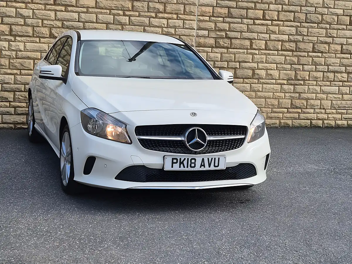 Used 2018 Mercedes-Benz a Class Sport (executive) White - Interior and Exterior details 8
