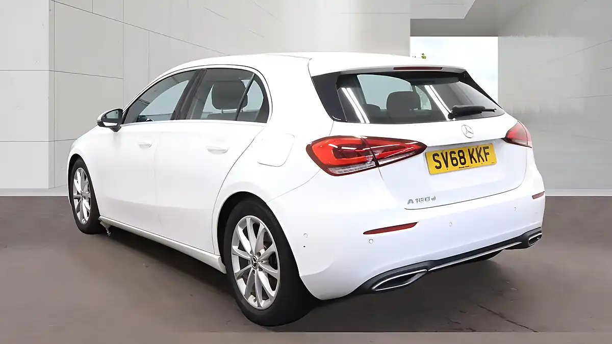 Used 2018 Mercedes-Benz a-Class Sport (executive) White - Interior and Exterior details 9