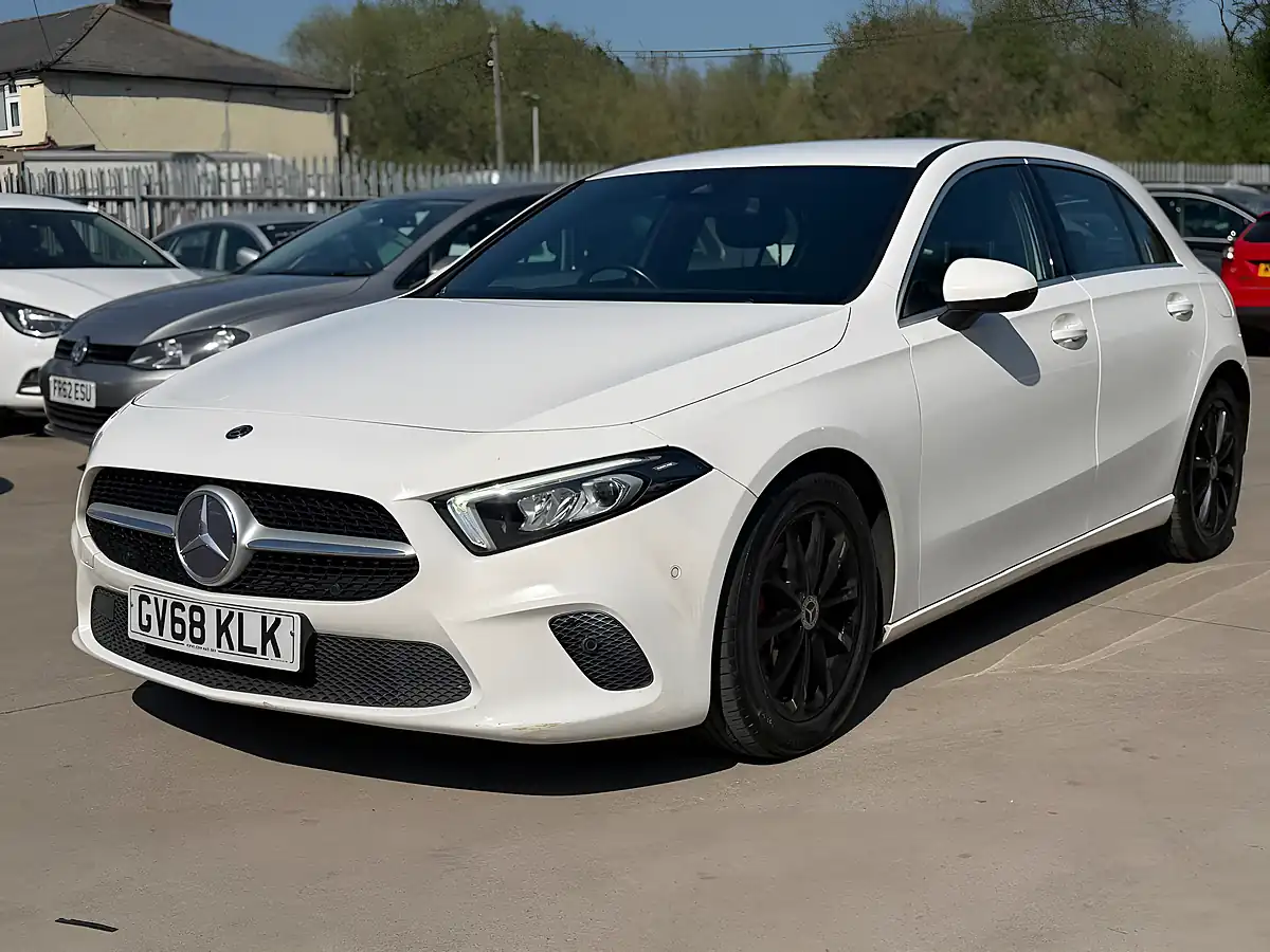 Used 2018 Mercedes-Benz a Class Sport (executive) White - Interior and Exterior details 3