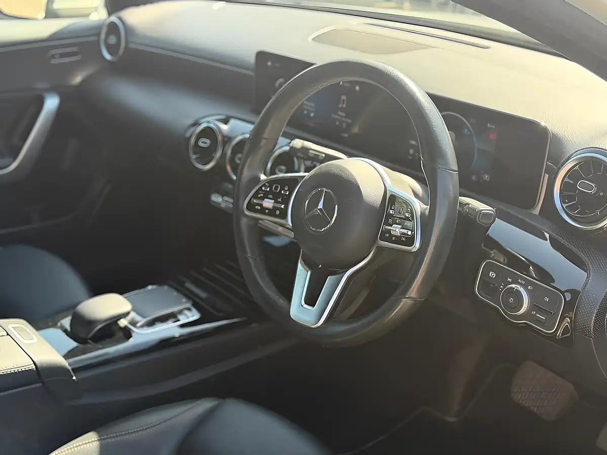 Used 2018 Mercedes-Benz a Class Sport (executive) White - Interior and Exterior details 7