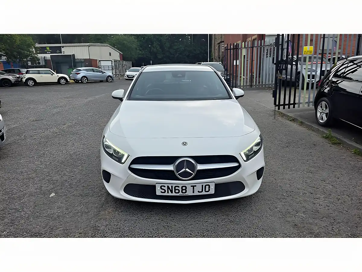 Used 2018 Mercedes-Benz a Class Sport Executive White - Interior and Exterior details 2